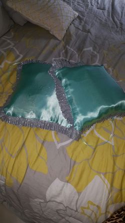 Tiara and shoes pillow