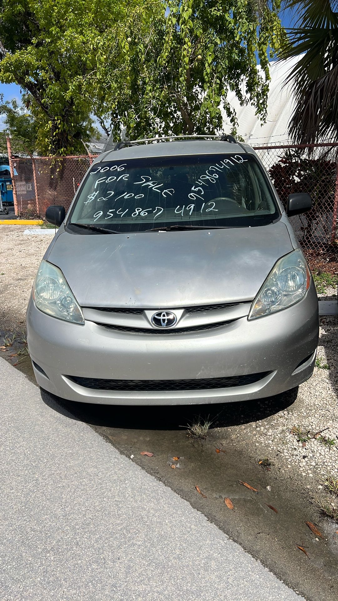 2006 Toyota Sienna