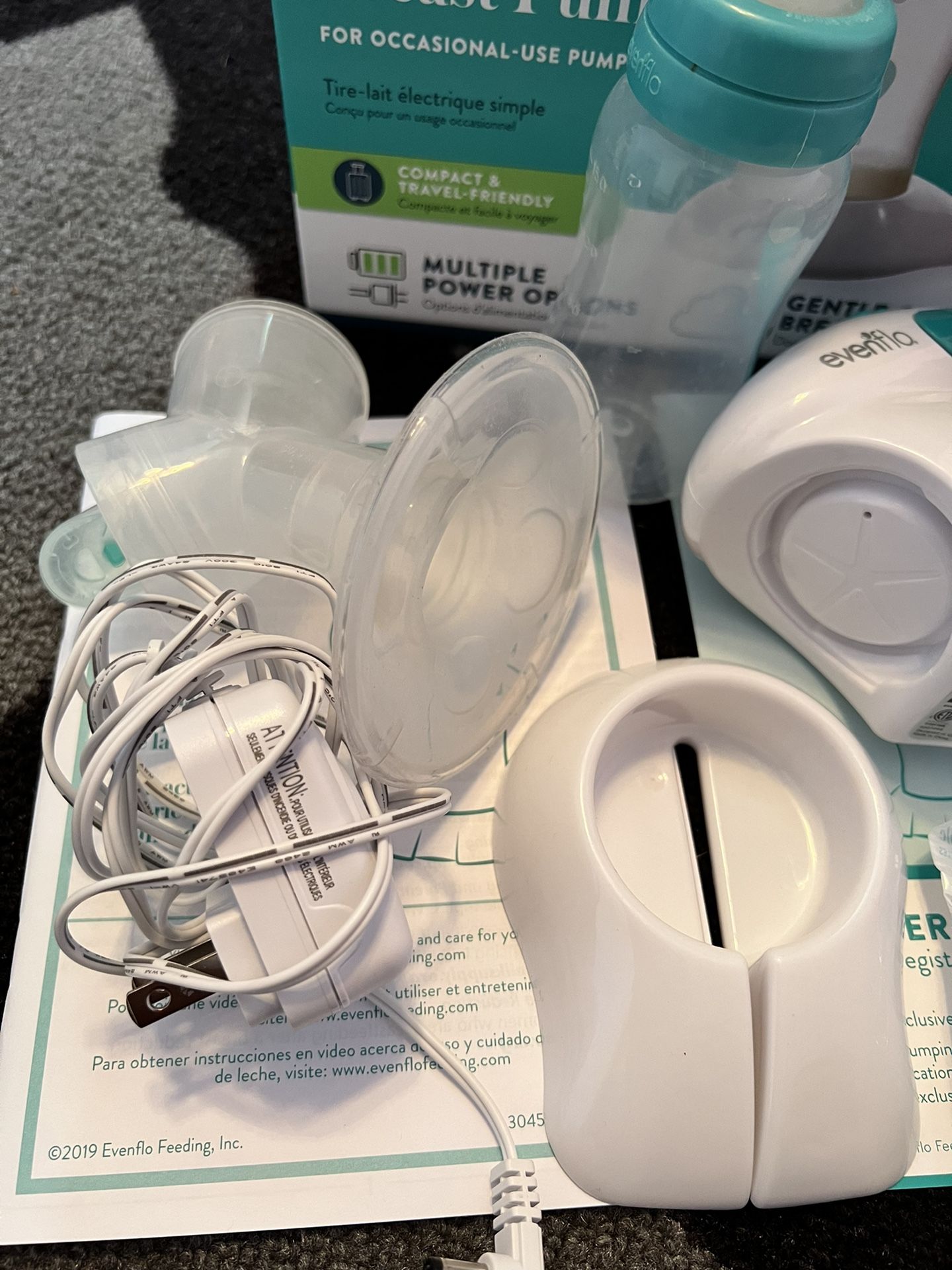 Evenflo Single Electric Breast Pump BUNDLE