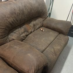 LOVESEAT RECLINERS