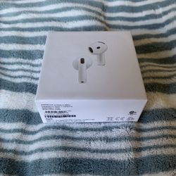 AirPods 4 WITH ACTIVE NOISE CANCELLATION 