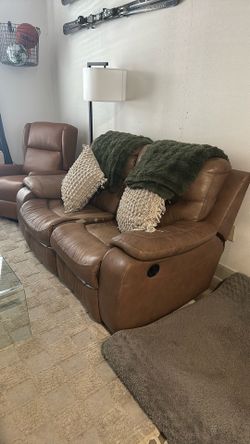 Recliner / couch