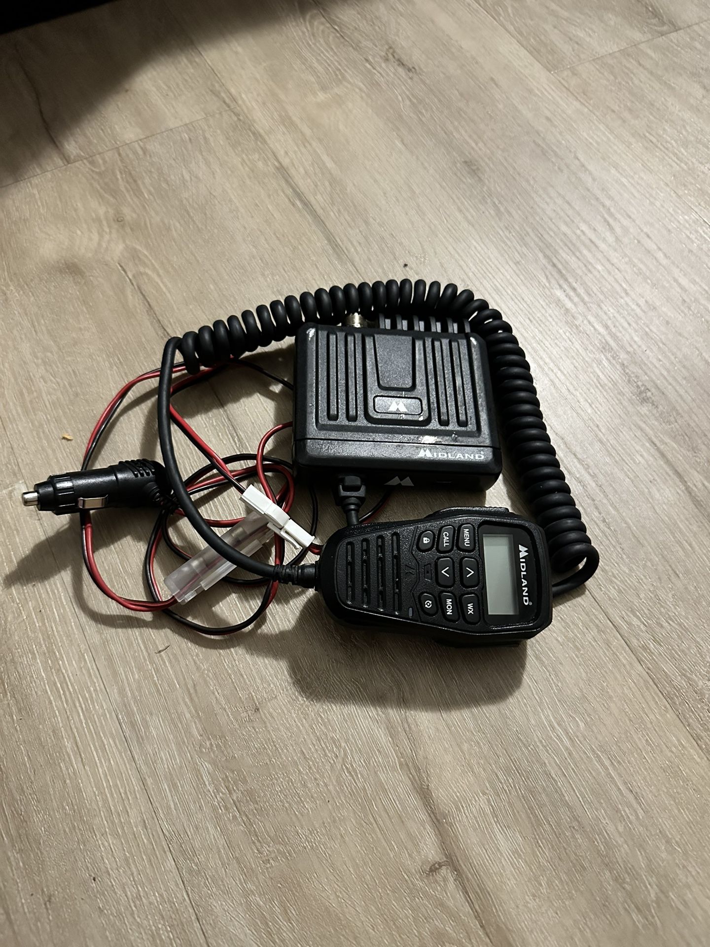 Midland MXT275 MicroMobile 2-Way GMRS Radio 15 Watts