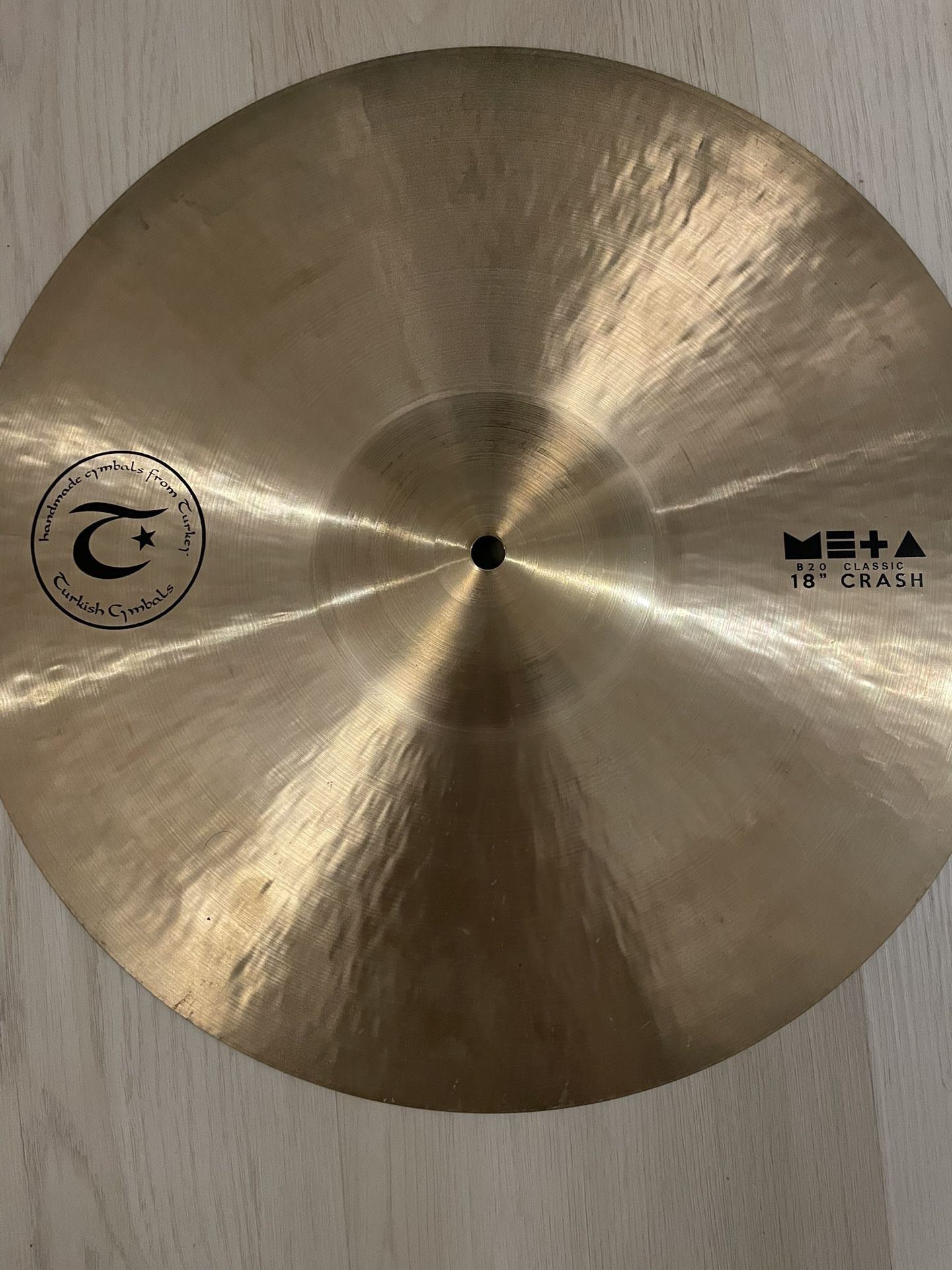 Meta Cymbal 18 in 