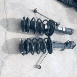2018 toyota corolla front struts