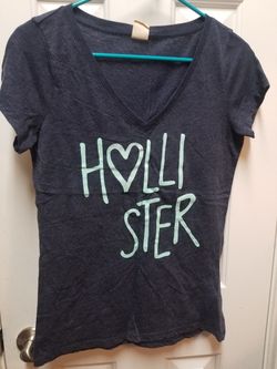 Hollister shirt