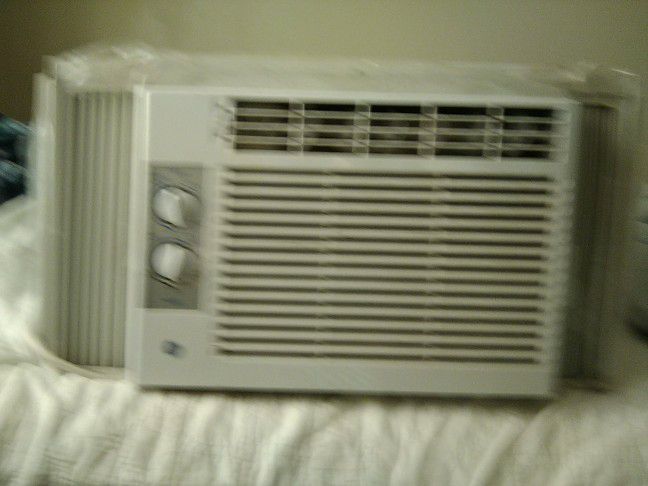 Ac (air conditioner) window ac