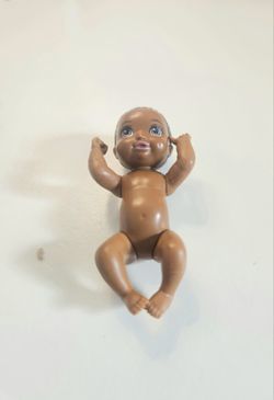Mattel African American Dollhouse Size BABY FHY82/ L391
