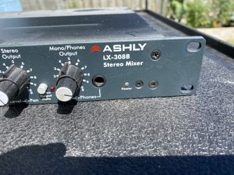 8 Channel Stereo Mixer