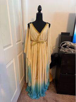 Women’s Goddess Halloween costume