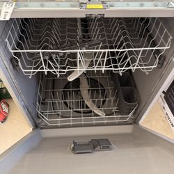 GE DISHWASHER 