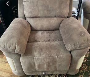 Recliner chair