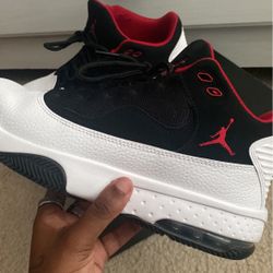 Jordan Max Aura 2 (GS)