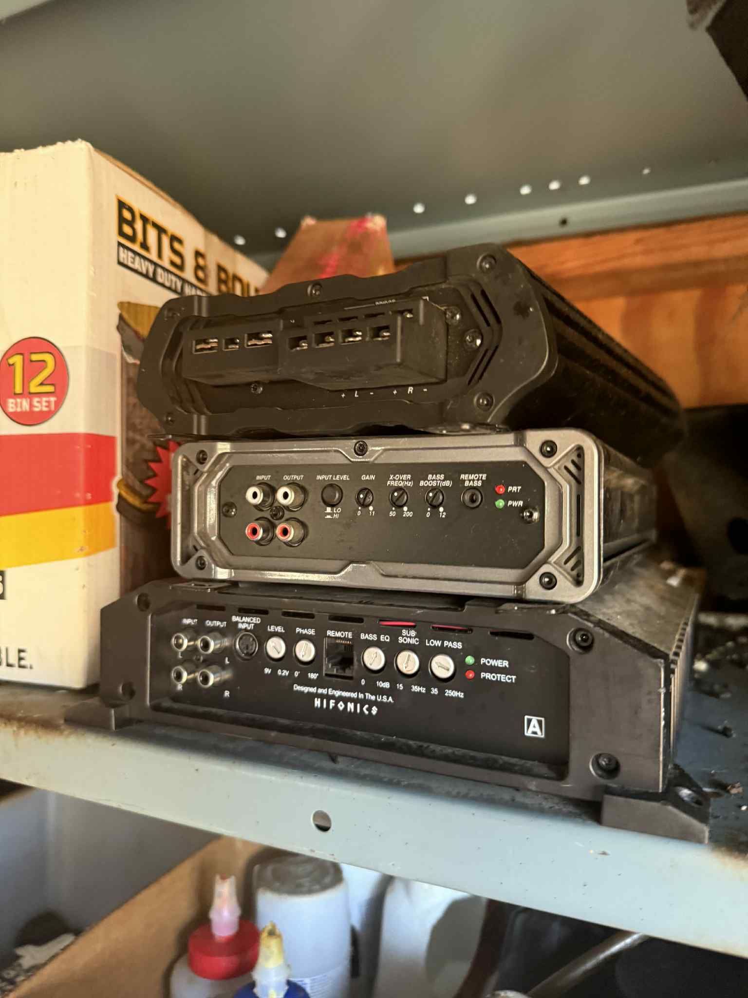 Car Stereo Equipment Amplifier And Subwoofers