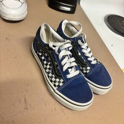 1y Boys Vans 