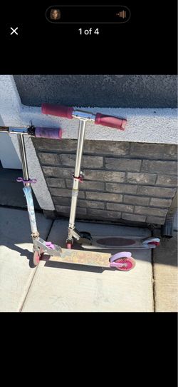 Two kids scooter $5