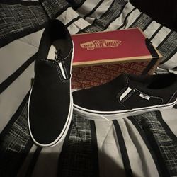 Vans Women 8 Slips