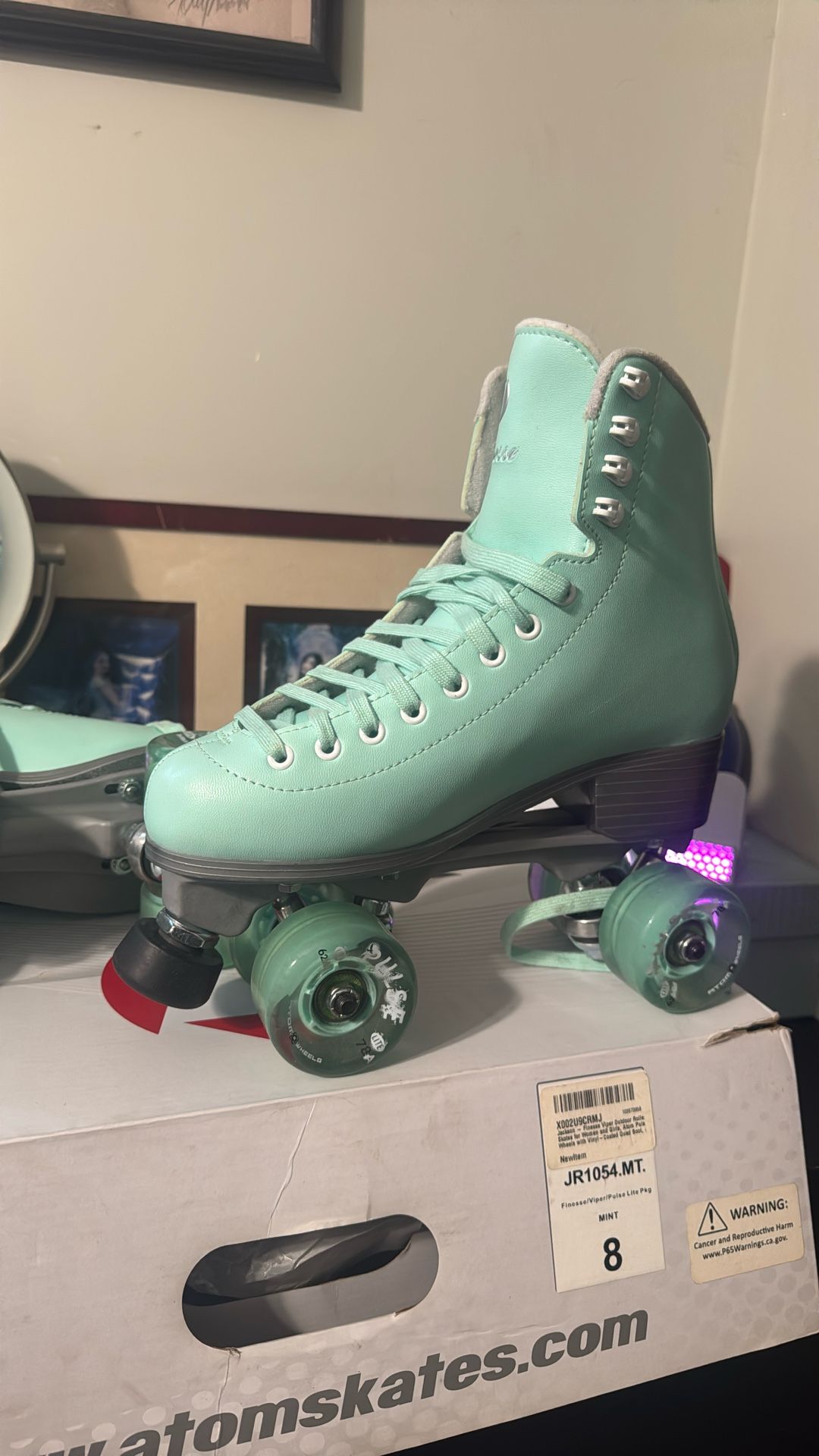 Jackson - Finesse Viper Outdoor Roller Skates for Women and Girls, Atom Pulse Lite Wheels with Vinyl-Coated Quad Boot, Size 8