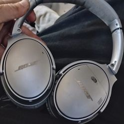 Bose QuietComfort 35-2 Headphones 