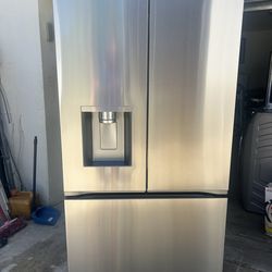 French Doors refrigerator 36” 2024