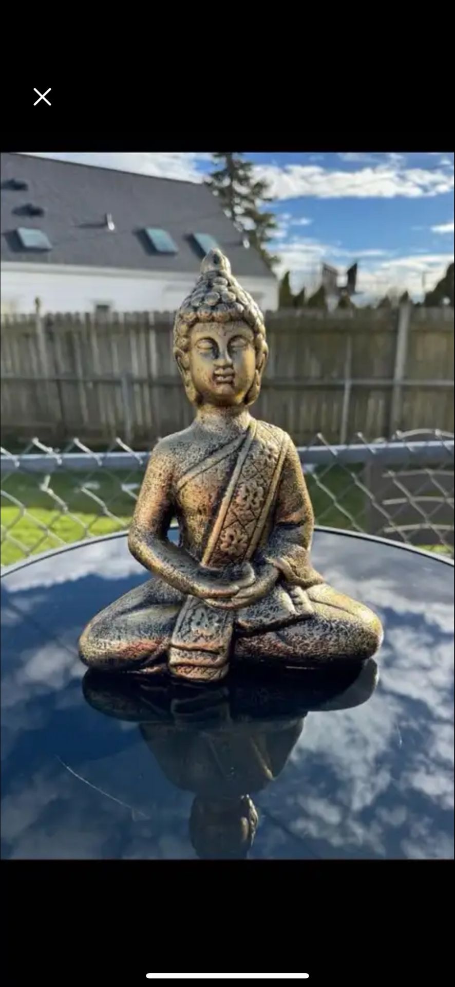 Golden Buddha statue