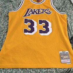 Hardwood Classic Authentic Abdul-Jabbar Jersey