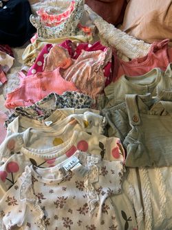 Baby girl clothes 6-9mos