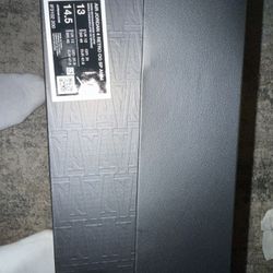 Jordan 4 A Maniere  Dark Mocha