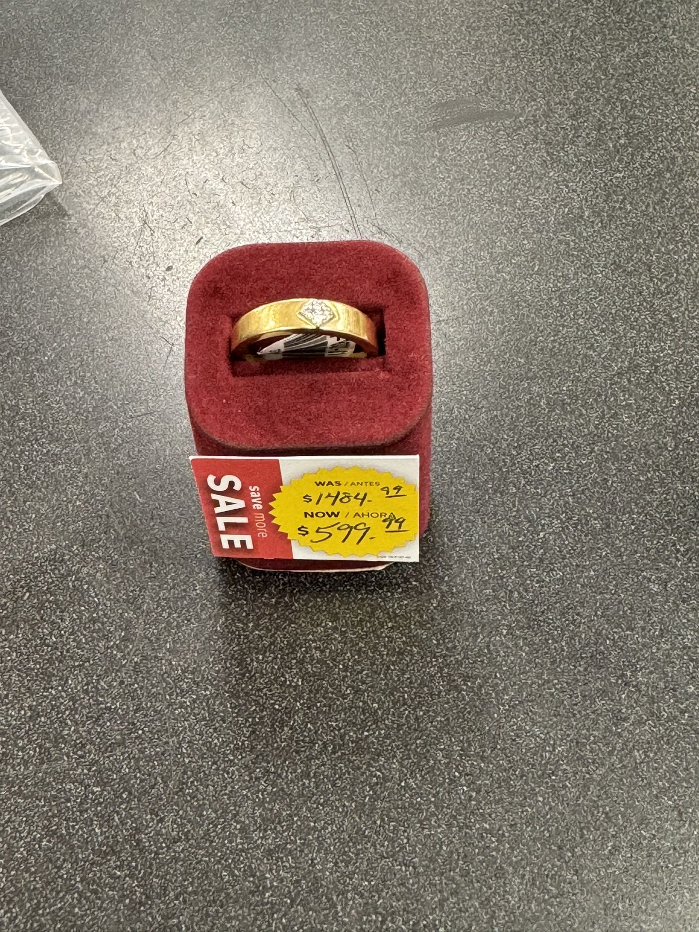 18k Diamond Ring