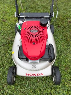 22" Honda Self Propelled Lawn Mower