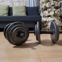 Weights,  Adjustable Spin-lock Cast Iron Dumbbells w/ pairs of 5 lbs and 10 lbs and 1 set 2.5 lbs.