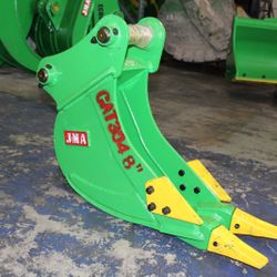 Mini Excavator Caterpillar CAT 304 GP Bucket 8 Inches Width or Similar Machine