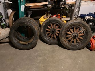 Vintage Victory rims & tires