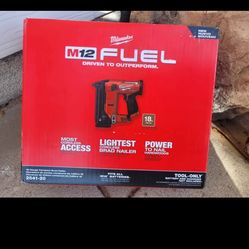 Milwaukee M12 Fuel 18ga brad nailer 2541-20 (TOOL ONLY)...NEW_NUEVO $199 PRECIO FIJO_FIRM PRICE