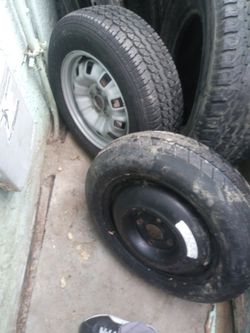 Dummy tires