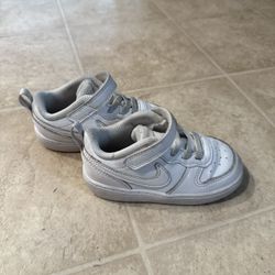 Toddler Nike Court Low
