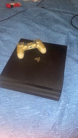 PS4 pro 1tb. Black