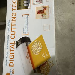 Brand New In The Box  Digital Cutting Tool 