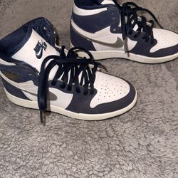 Midnight Navy Jordan 1s