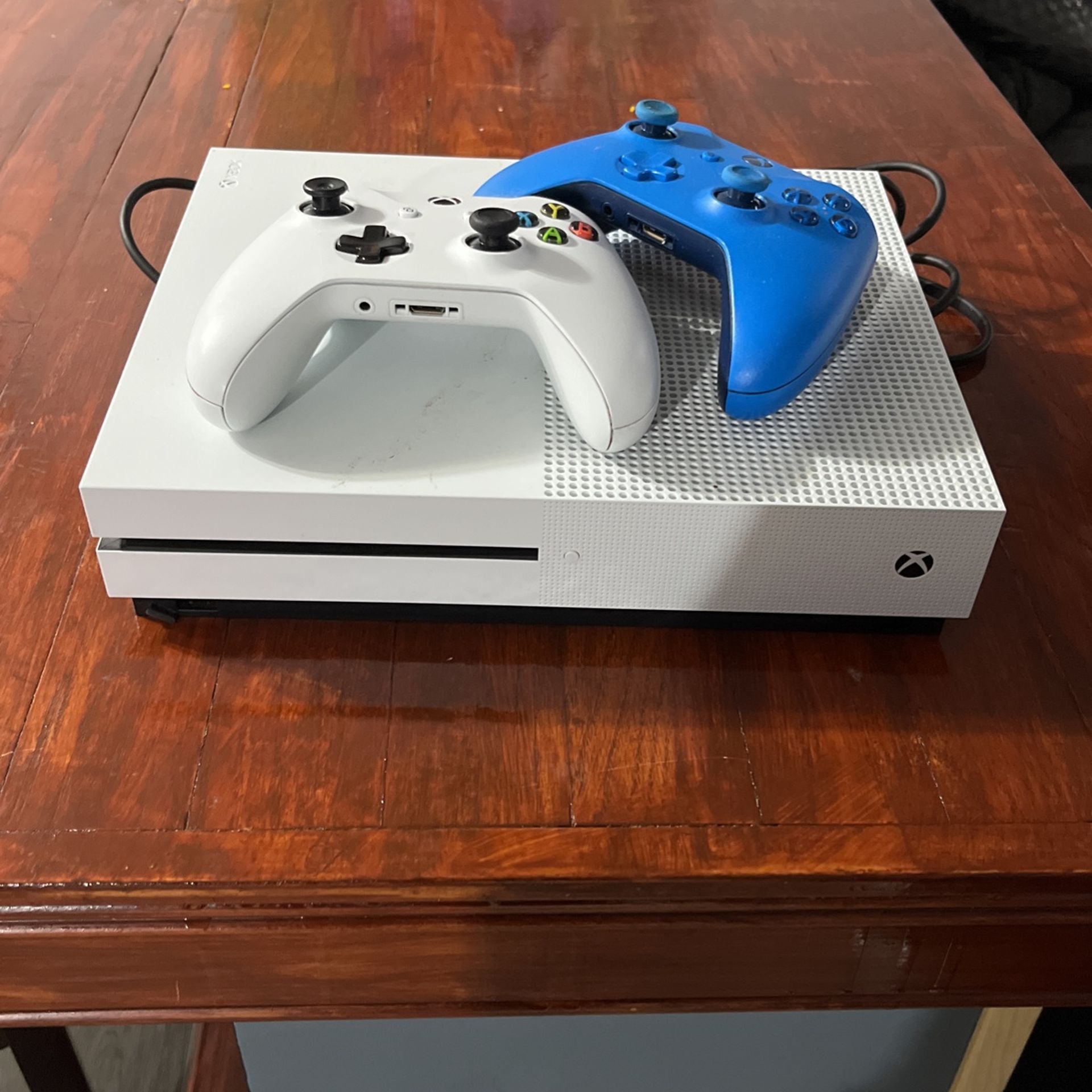 Xbox One S 1 Tb Memory