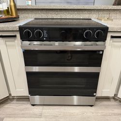 Samsung Stove Doubles Oven  Estufa