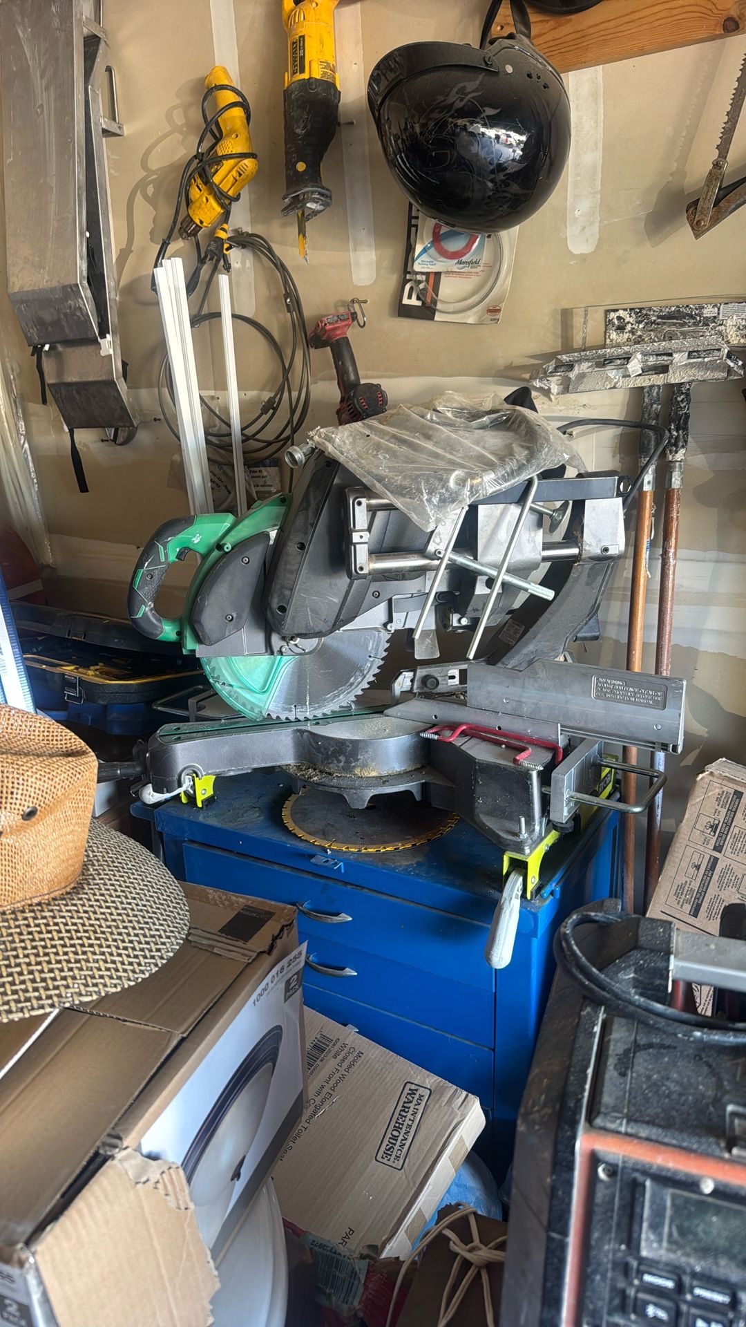 Extra Large Miter Saw With Table