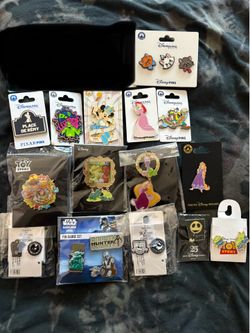 Disneyland Paris & Disneyland Tokyo pin lot
