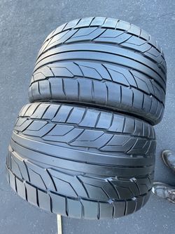 295/40R20 NITTO