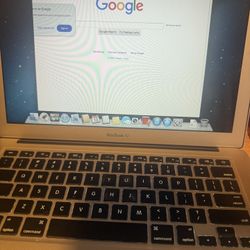 13” Apple MacBook Air 2012 4GB RAM 128GB HD