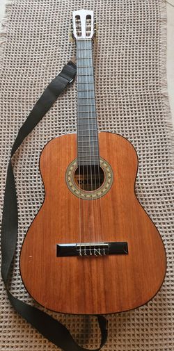 Vintage Vogue C- classical acoustic guitar