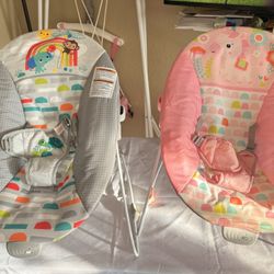 Vibrating Baby Bouncer 