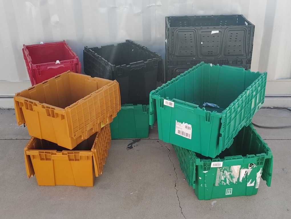 Tons Of Storage Totes - I Have At Least 30 Of Each