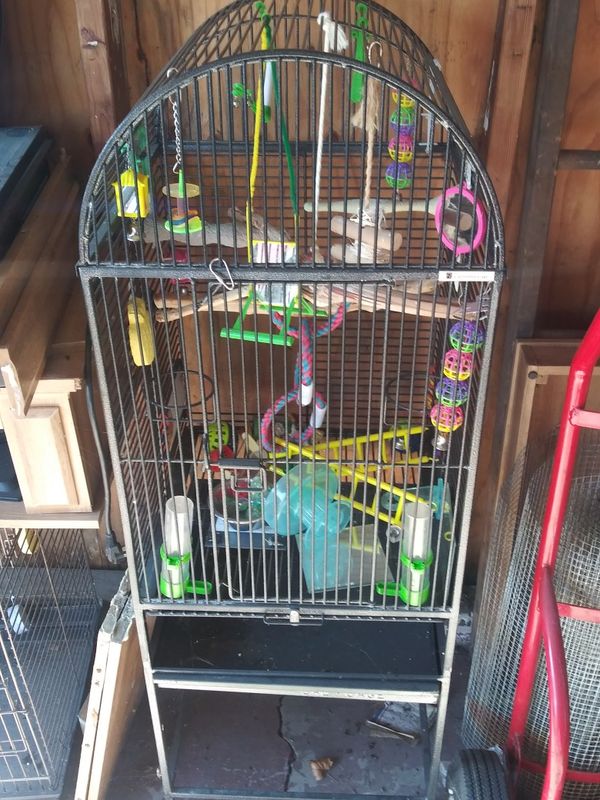 California bird cage for Sale in Chicago, IL OfferUp