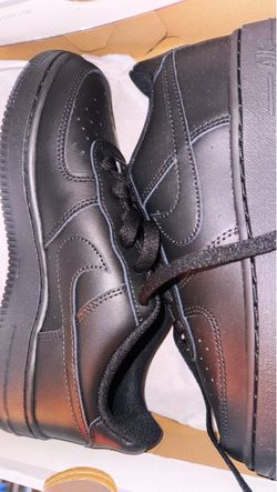 Black Nike shoes